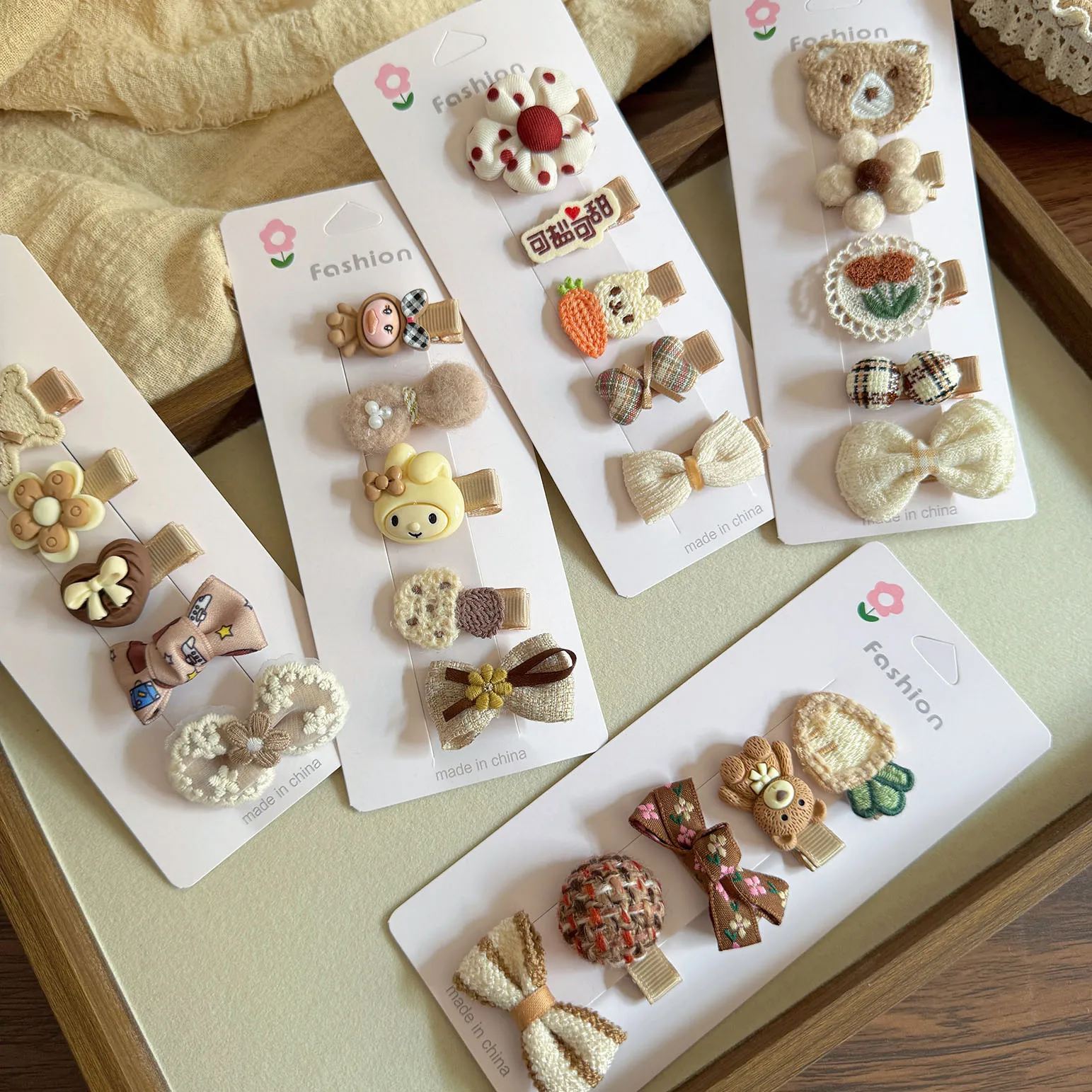 Juego de 5 Pinzas para el Cabello de Bebé, Color Marrón, Estilo Coreano, con Diseños de Conejito, Oso de Peluche, Puntos, Tartán y Cuadros, para Niñas