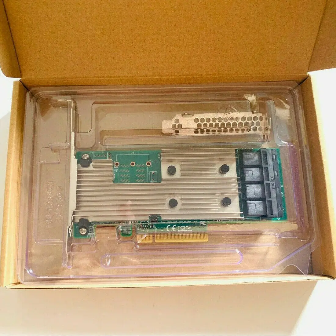 LSI 9305-16i 16-portowa karta kontrolera logicznego 05-25703-00 SAS 12 Gb/s PCIe 3.0 — zdjęcie produktu 4
