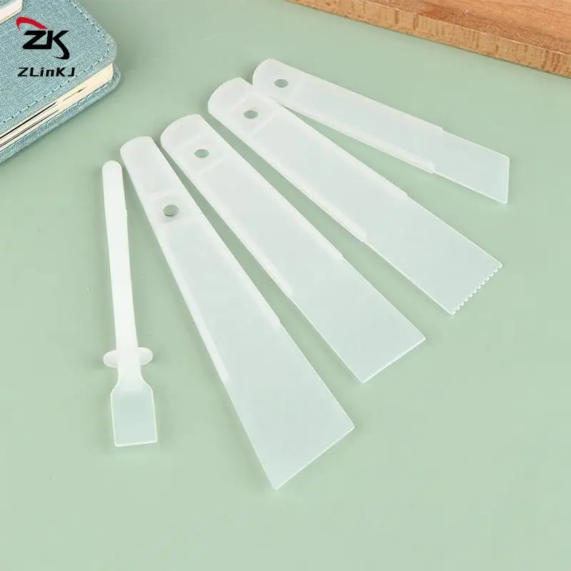 5pcs/Set Leather Scraper Gumming Board DIY Handmade Leather Tools 15/30/40mm Plastic PP Practical Gluing Leather Accessories 