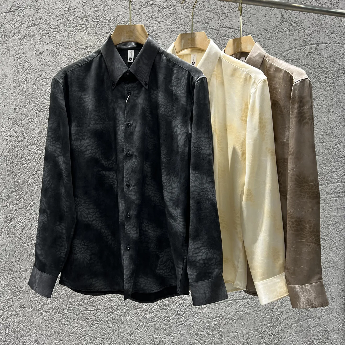 2025 Autumn Men Smart Casual Gradient Print Shirts Fashion Men High Quality Suede Sheen Shirts Male Formal Party Wedding Blouse