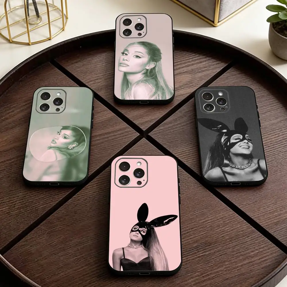 Ariana Grandes Phon…