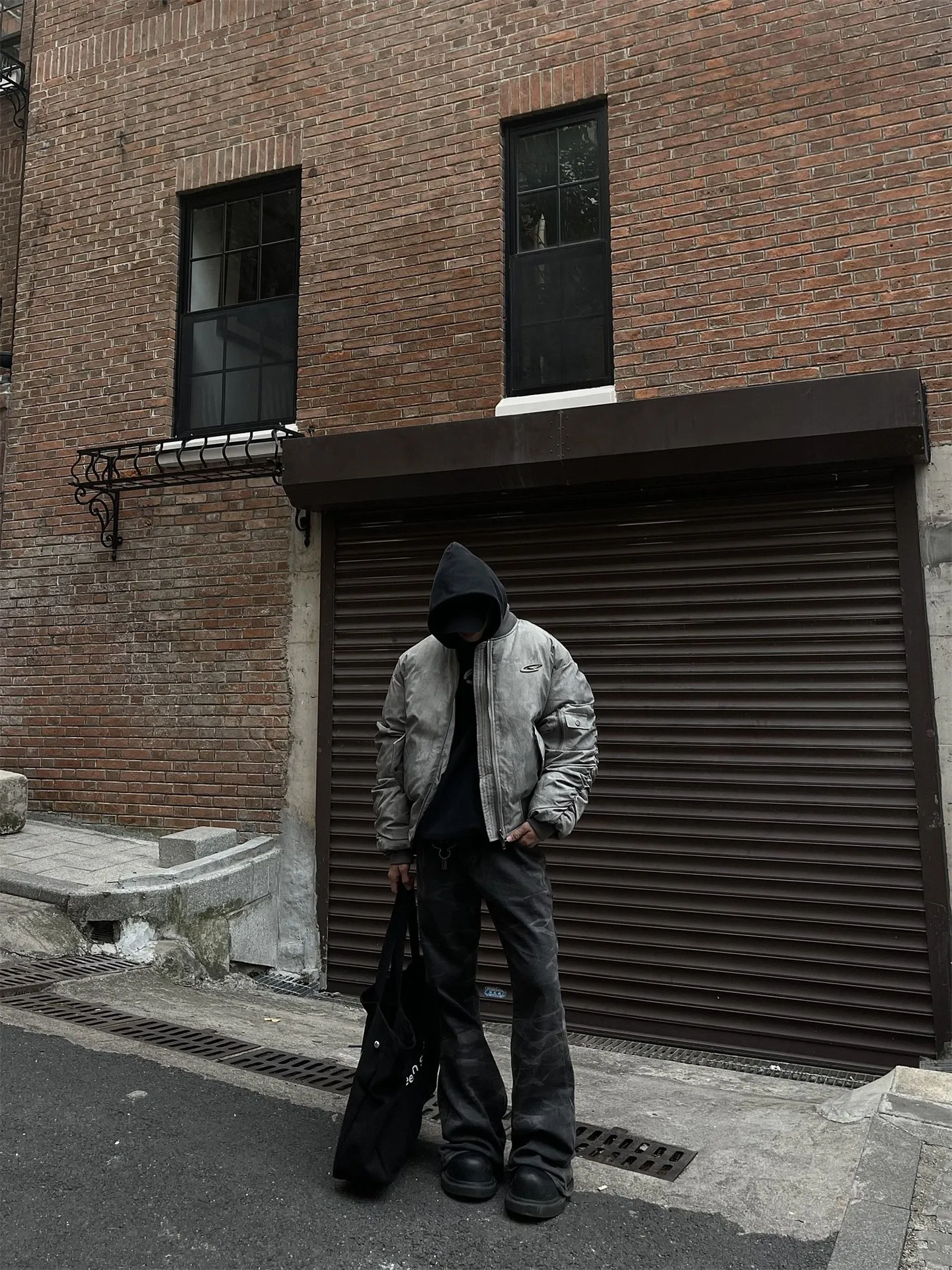 Winter Vintage Distressed Style Wrinkle Design Baseball Jacket Cotton American Hip Hop Coat Warm Parka