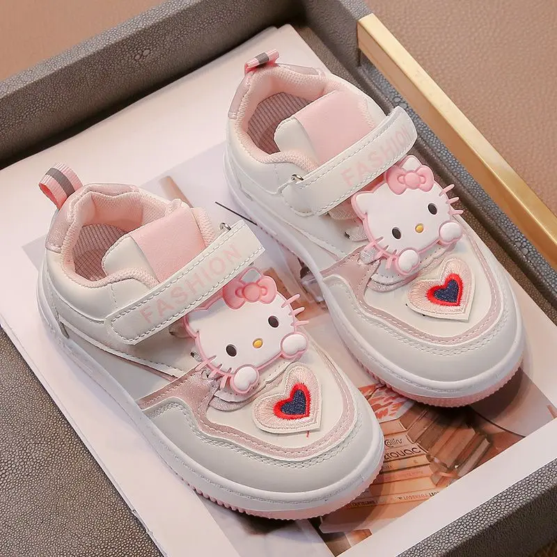 Girly Heart Kawaii Sanrio Hello Kitty Board Shoes Spring Autumn Cute Kt Cat Pendant Ins Fashion Sports Sneakers Gifts for Girls