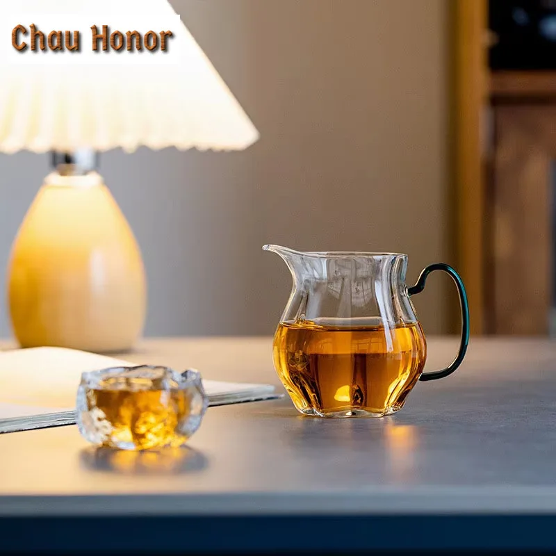 Glass Fair Cup With Handle Thickened High Temperature Resistant Fair Cup Kung Fu Tea Set Accessories Public Cup Tea Dispenser