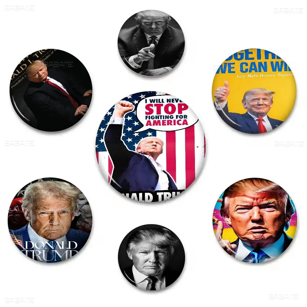 Pin de metal personalizado de D-Donald T-Trump, broche retro de personaje de anime, insignia de dibujos animados para cuello, regalo de joyería para fans