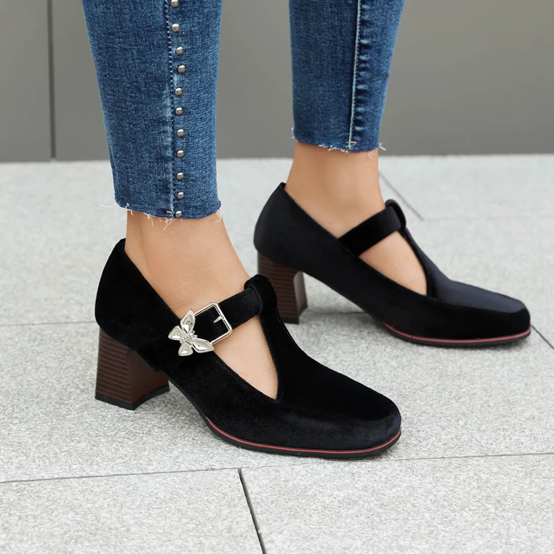 Black Burgundy Green Vintage Pleuche Velvet Mary Jane Shoes Women Square Toe Buckle Strap T-tied High Heels Pumps Woman Big Size