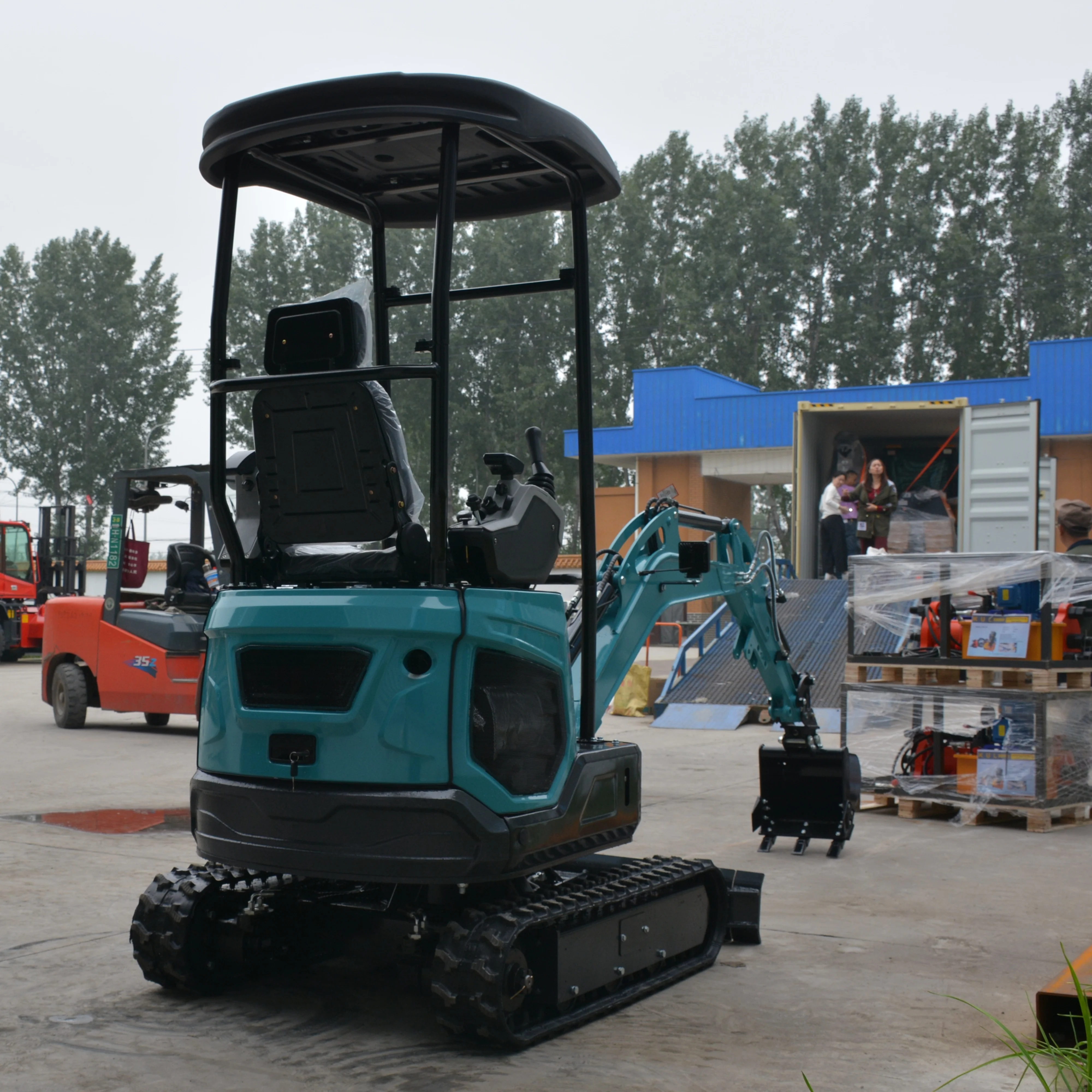 حفارة صغيرة، معدات ميكانيكية 1.8 طن، حفارة هيدروليكية صغيرة مجنزرة عالية الجودة