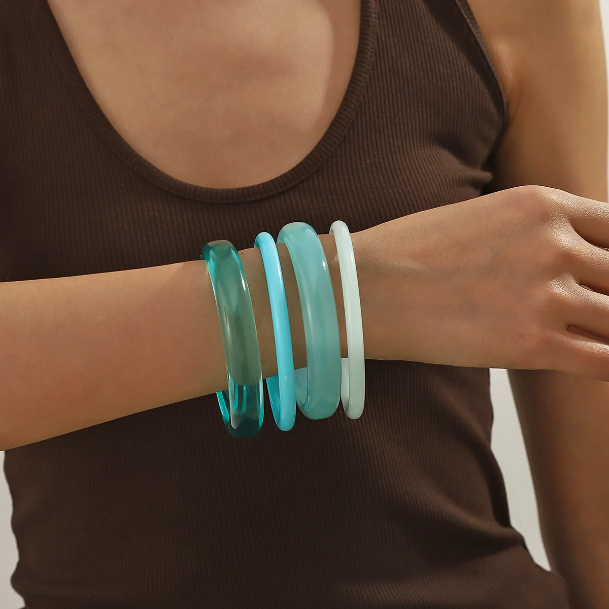 4Pcs/Set Bohemia Acrylic Bangles Set for Women Thin Lightweight Stackable Bracelets Party Minimalist Jewelry Set