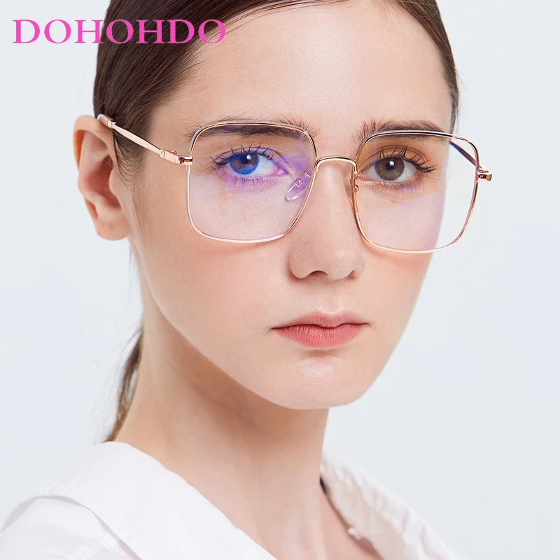 

DOHOHDO Retro Alloy Square Frame Eyeglasses Women Anti Blue Light Clear Men Glasses Reading Computer Goggles Transparent Shades