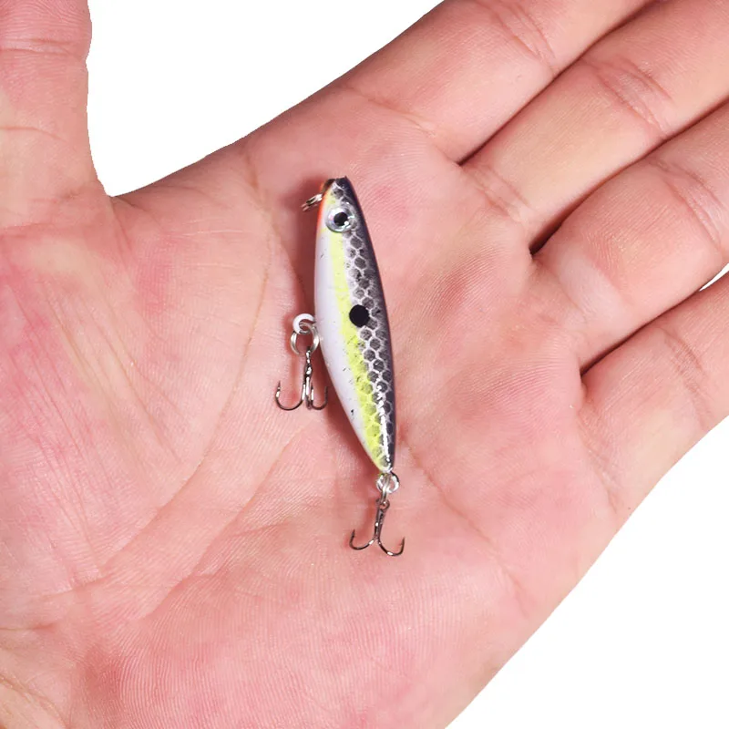 Iscas de pesca tipo lápis topwater, 1 unidade, 4,5 cm, 1,9 g, flutuante, para passear com cães, isca artificial de plástico com anzol para robalo e lúcio