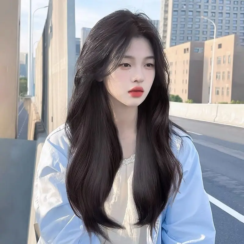 

Synthetic Long Wavy Wig with Curtain Bangs Natural Looking Middle Part Daily Wear Cosplay Big Loose Curls Women Full Wig