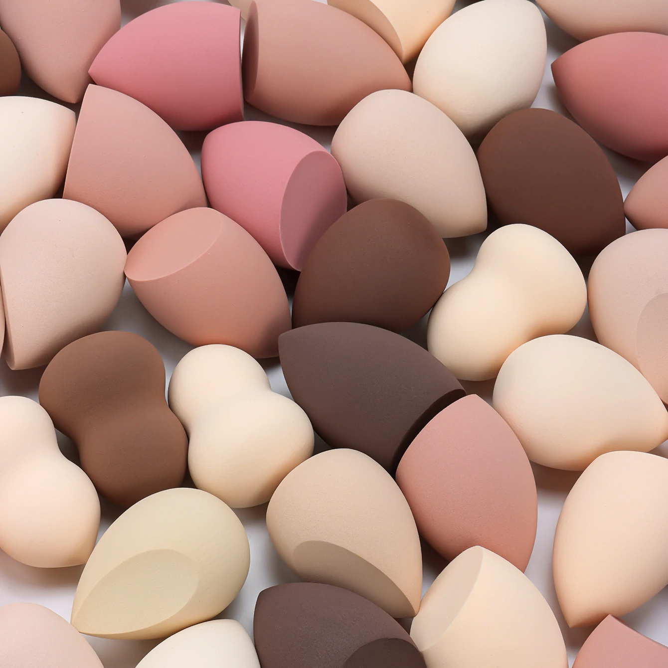 Thumbnail 3 - #73 Best Makeup Sponges to Buy In 2026