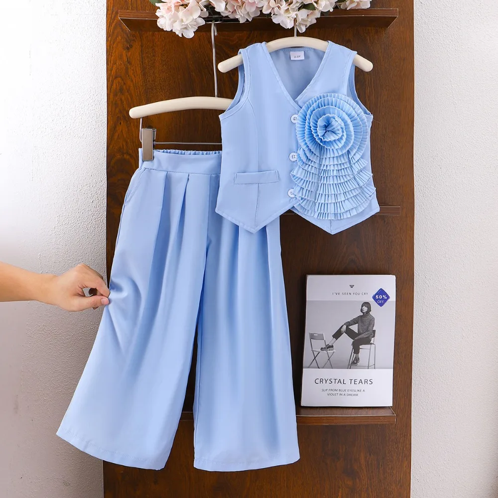 

Хит продаж: летний комплект для девочек (2 предмета) - блейзер и брюки в европейско-американском стиле с цветочным декором, безрукавный топ