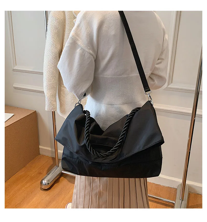 

Japanese-Style Messenger Bag Canvas Tote Large Commuting to School Sports Fitness Bag New Nylon Fold Crossbody Bag for Men/Woman