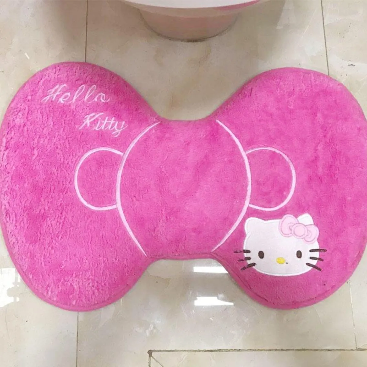 Anime Sanrio HelloKitty Cartoon Toilet Seat Pad Adhesive Warm Thick Plush Universal 3-Piece Kawaii Cute Holiday Gifts view 3