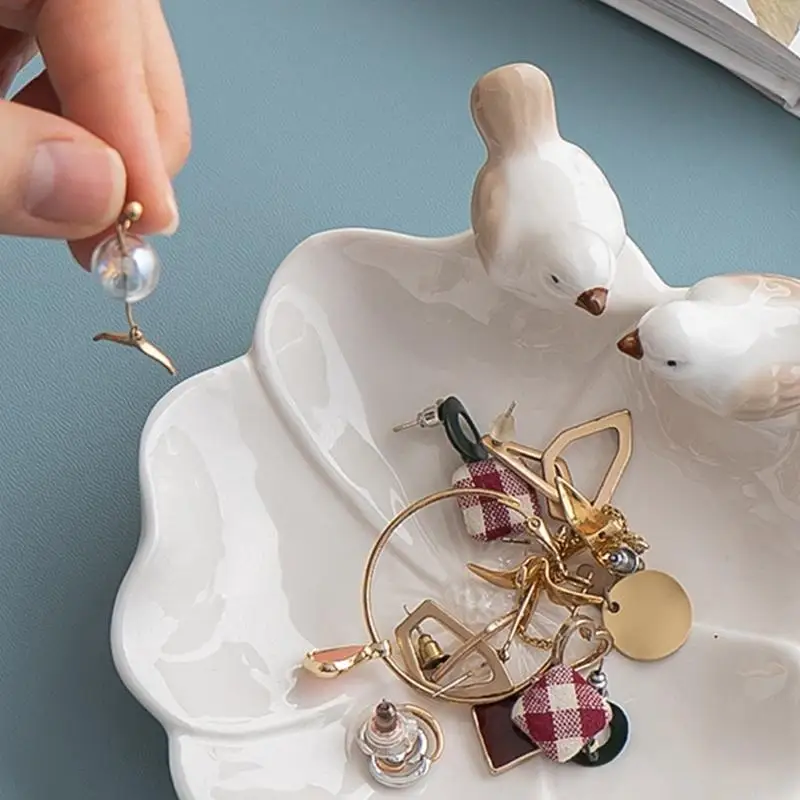 

R1WE Elegant Pad Earthenware Jewelry Tray For Circlets Earrings Decorative Planner Permanent Display Dish