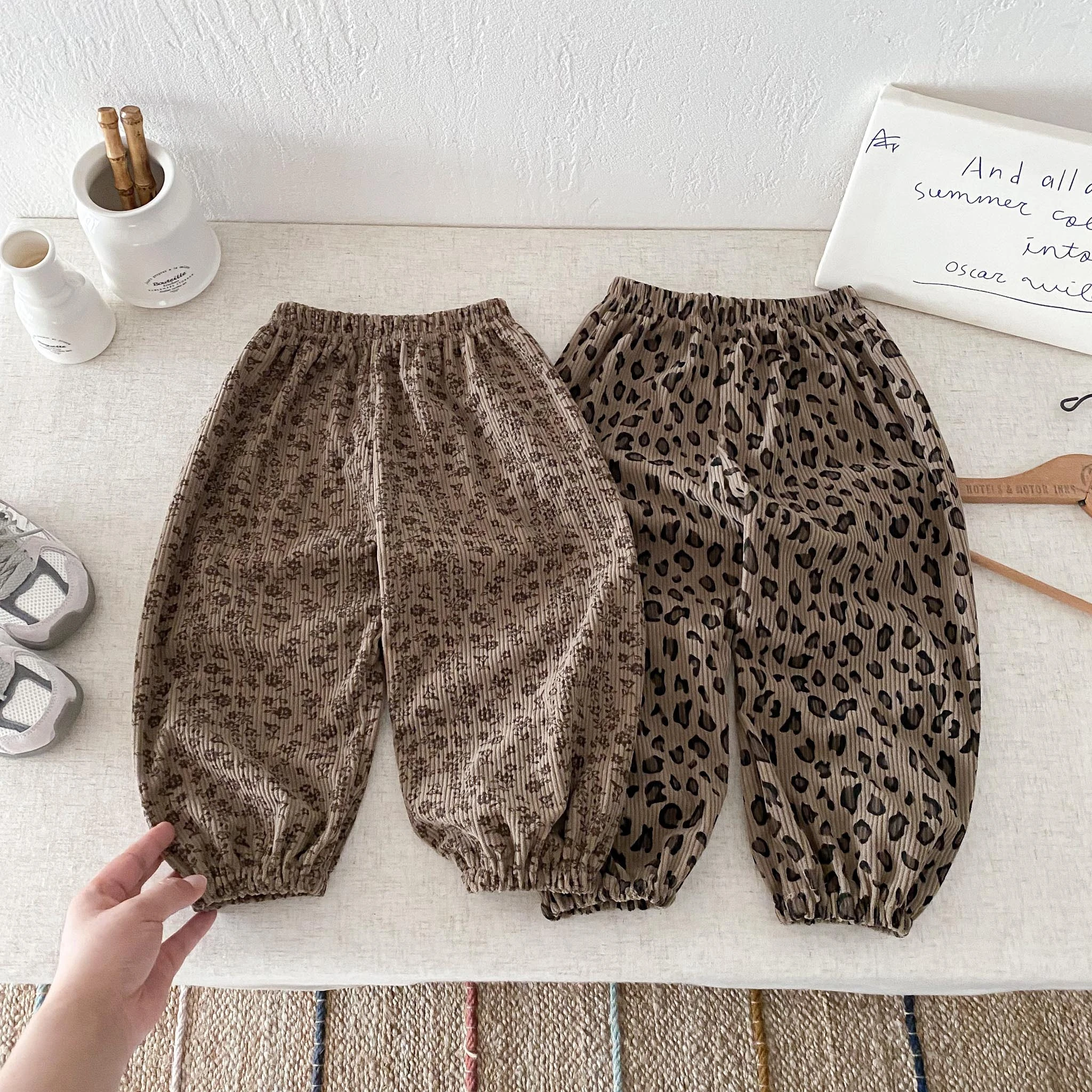 Kinder Blumenhose Lose Freizeithose Oberbekleidung Frühling Herbst Dünne Hose Mädchen Einfache Vielseitige Leoparden Trendige Hose