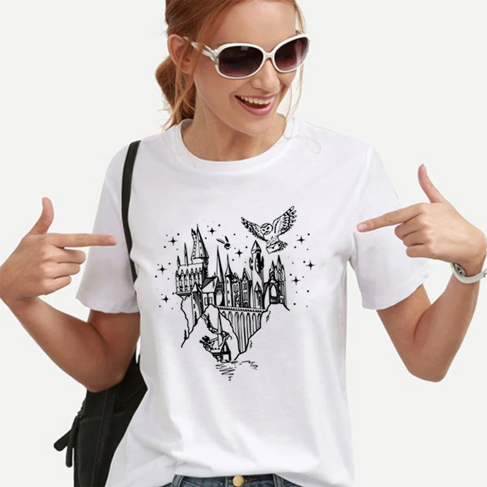 Wizard Castle T-Shirts Believe in Magic T-shirt Magical School Tee Women Short Sleeve Tshirts Wizard School T Shirt Bookish Gift