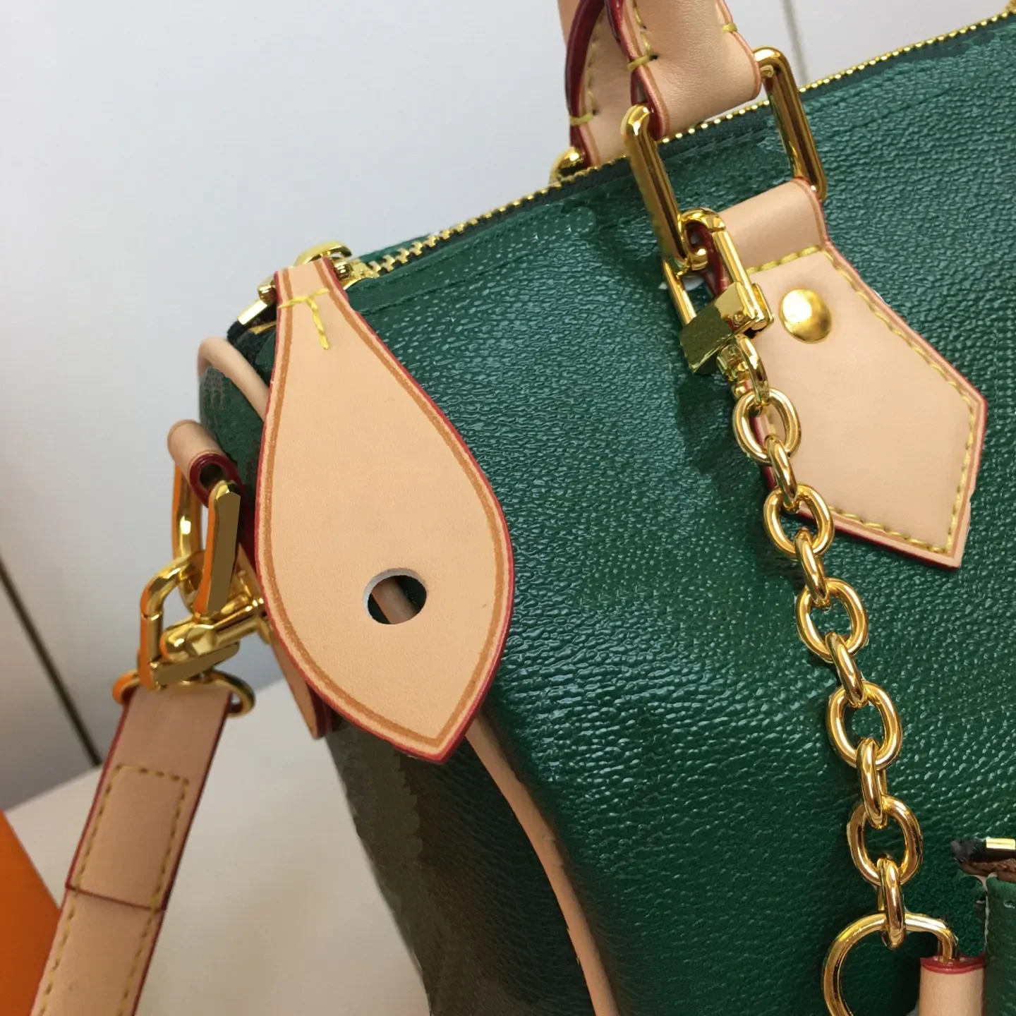 أعلى مصمم العلامة التجارية حقيبة جلدية حزام الكتف انفصال حقيبة يد جلدية السيدات الفاخرة مع حزام الكتف قابل للتعديل #4