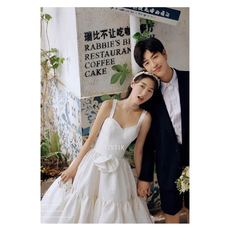 가벼운 웨딩 드레스 간단한 한국 스파게티 스트랩 보우 v 넥 사진 촬영 드레스 흰색 민소매 긴 Dridal 드레스 2025