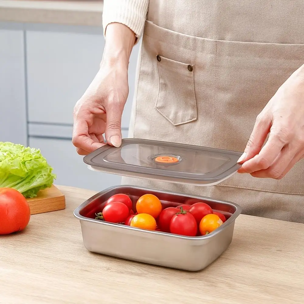 4 قطع من حاويات الطعام المصنوعة من الفولاذ المقاوم للصدأ مع أغطية، قابلة لإعادة الاستخدام وقابلة للتكديس ومضادة للتسرب، غطاء صمام أسود، ختم مثالي للفواكه واللحوم والخضروات - مثالية للمطبخ والثلاجة والنزهات والسفر والتخ