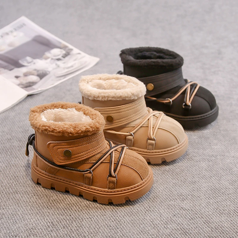 

Kids Short Boots with Thick Warm Fur Children Ankle Boots Round Toes 2025 Winter New Boys Girls Leather Boots Fashion Versatile