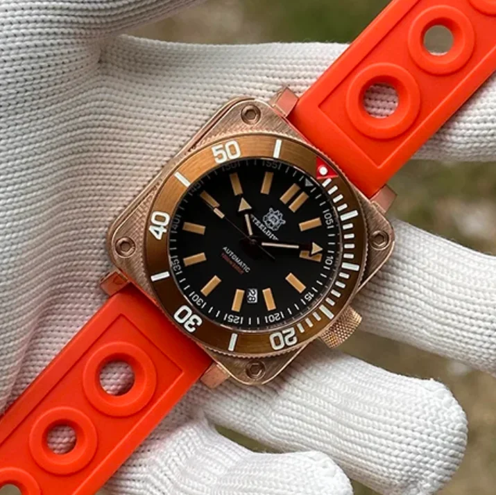 

Мужские автоматические часы STEELDIVE, 45 мм, бронзовые, квадратные, механические, с сапфировым стеклом, водонепроницаемые до 20 АТМ, с люминесцентным покрытием BGW9, механизм NH35.