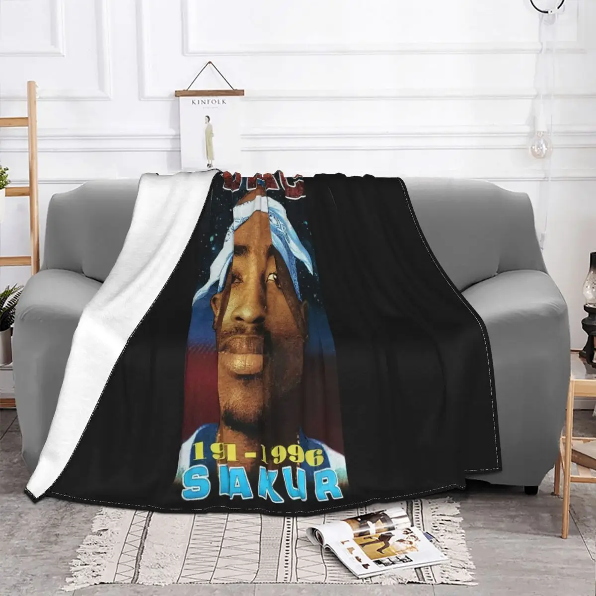 2Pac Vintage Style L Size Interested Pictures Brand Crewneck Youth Street Style Customiz New Arrival Top Throw Blanket