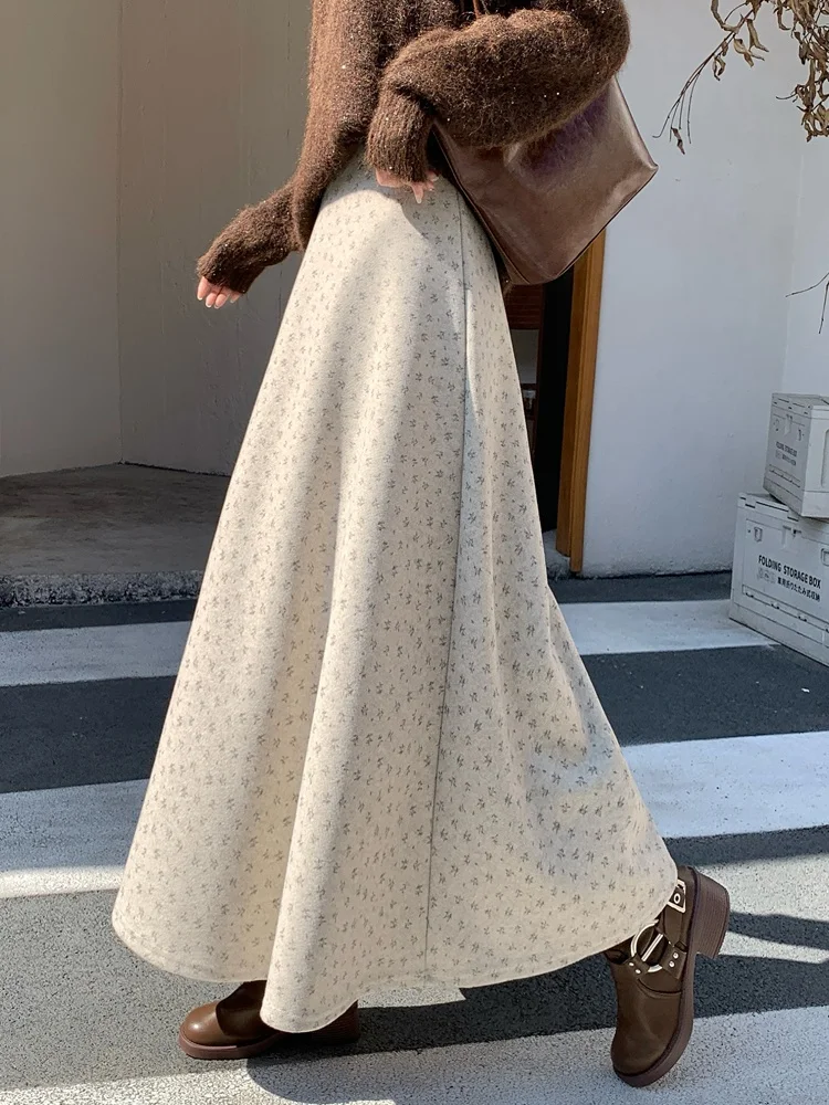 

SMTHMA Gentle Sweet Floral Long Skirt Women's New Autumn Winter Retro Elegant A-line Skirt Fluffy Skirt Umbrella Skirt