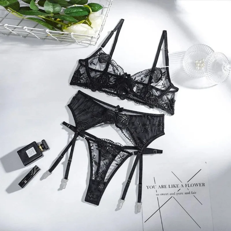 Toucheart 3 Piece Set Sexy Lace Embroidery Bra Set For Women Mesh Patchwork Perspective Sexy Garters Steel Rings Underwear Set