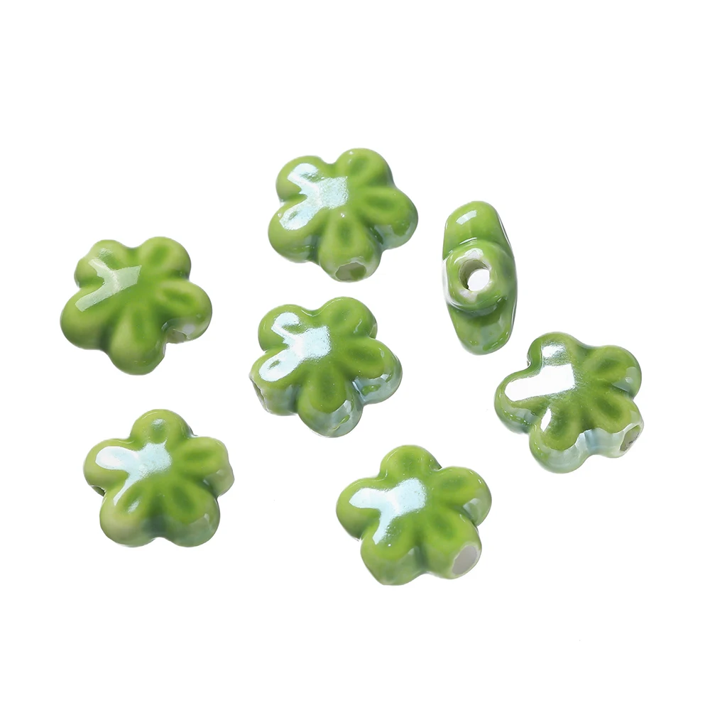 10 stuks gekleurde keramische bloemvormige kralen spacer losse kralen voor doe-het-zelf telefoonkettingen kettingen oorbellen sieraden maken accessoires