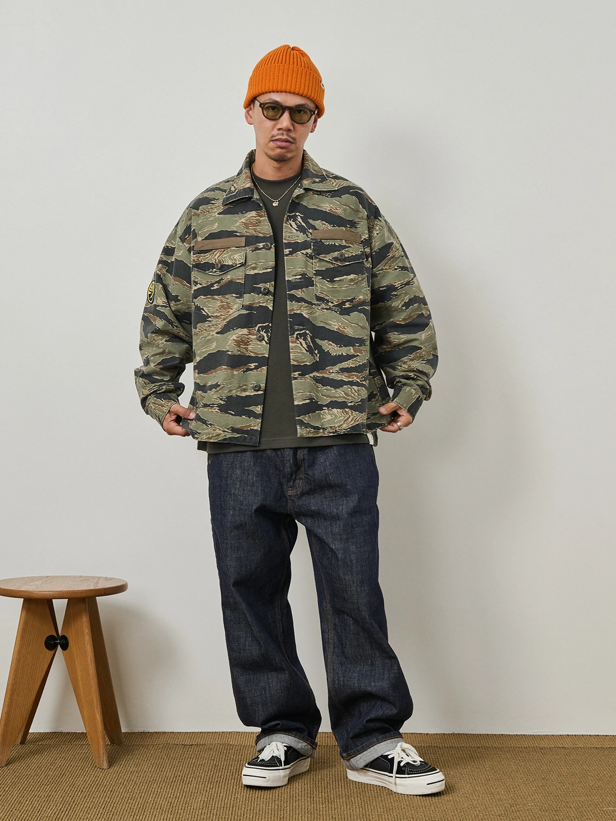Broshood Loose Fit Military Style Shirt Jacket Outerwear with Double Pockets Vintage Washed Tiger Pattern Camouflage for Men