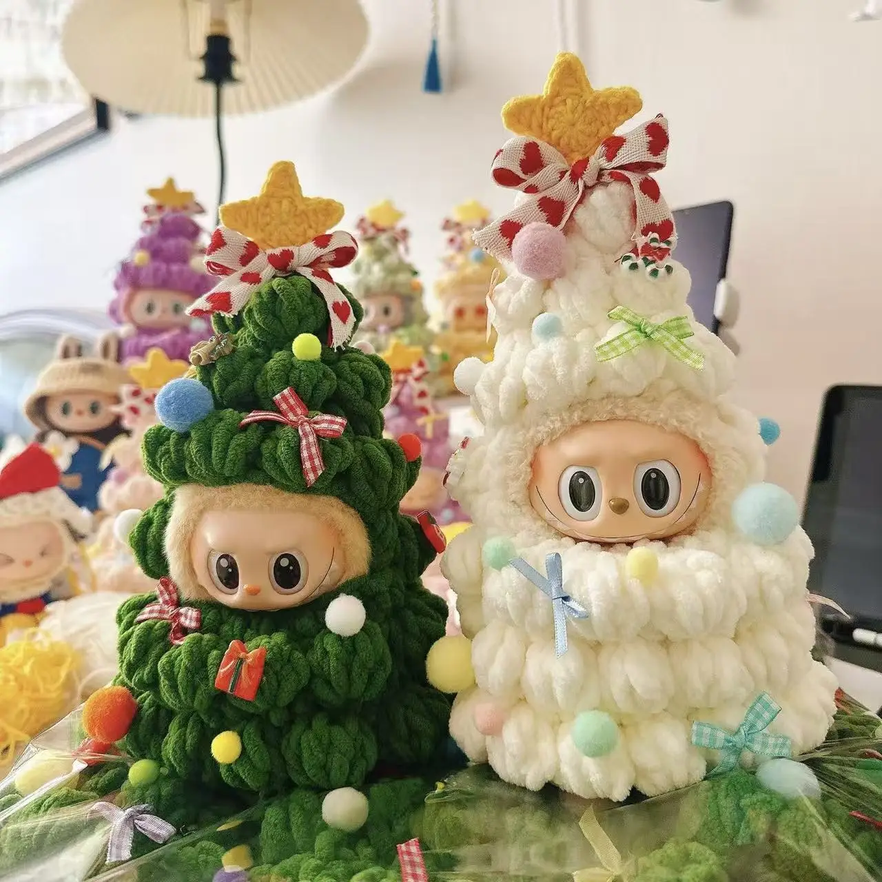 

(Finished Product Doll Clothing)Christmas Tree Doll Crochet End Accessories Christmas Halloween Gift for 15-17cm Labubu Outfit