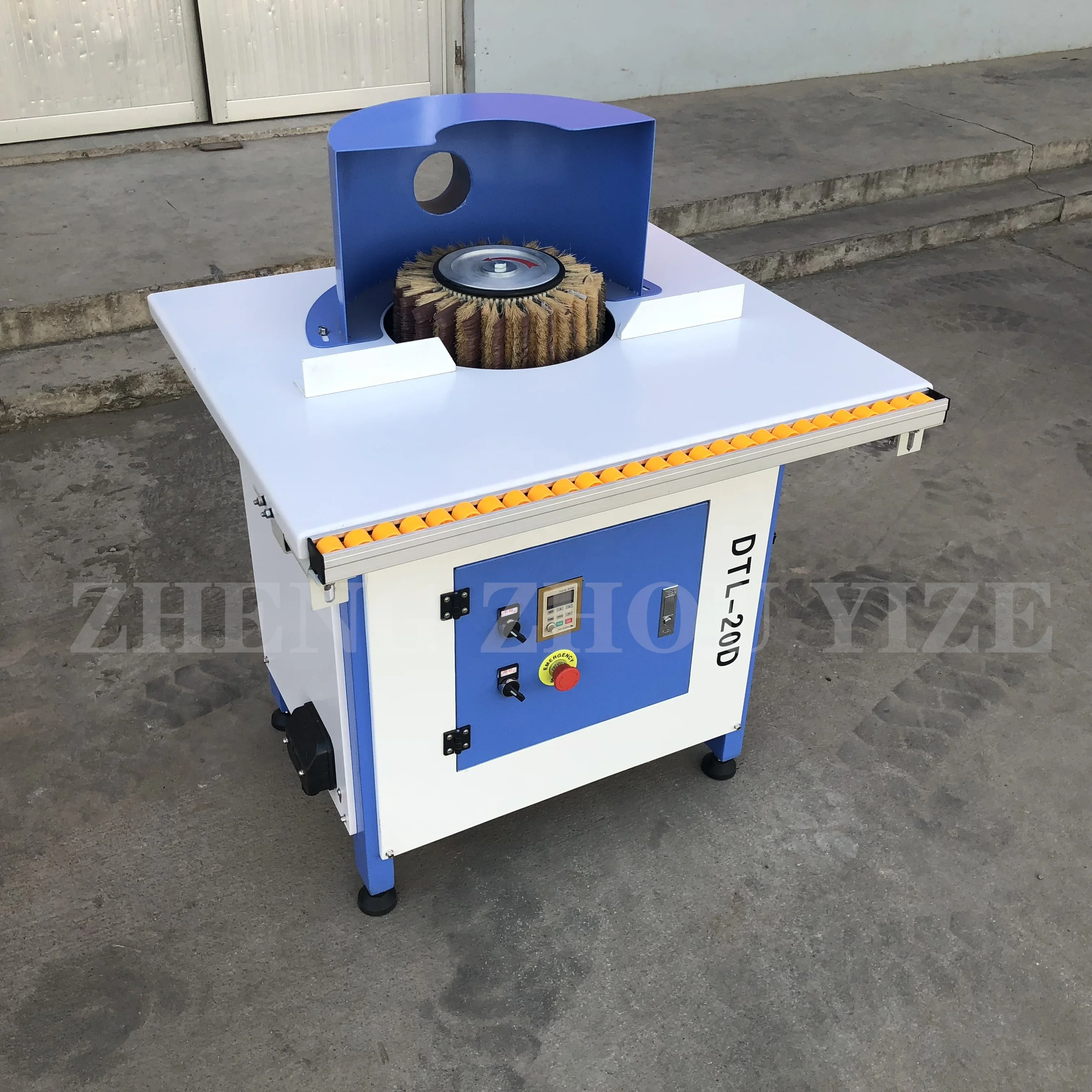 Single Head Wood Dowel Polishing Machine Automatic Wood Door Buffing Machines Anding Wood Polishing Machine For Irregular Shape