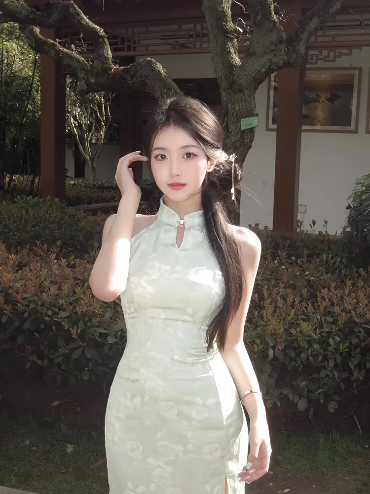 

New Chinese Sle Long Qipao Dr Women Summer 2026 Ne Hanging Slit Design Sensation Pure Desire Long Skirt Commute Vintage