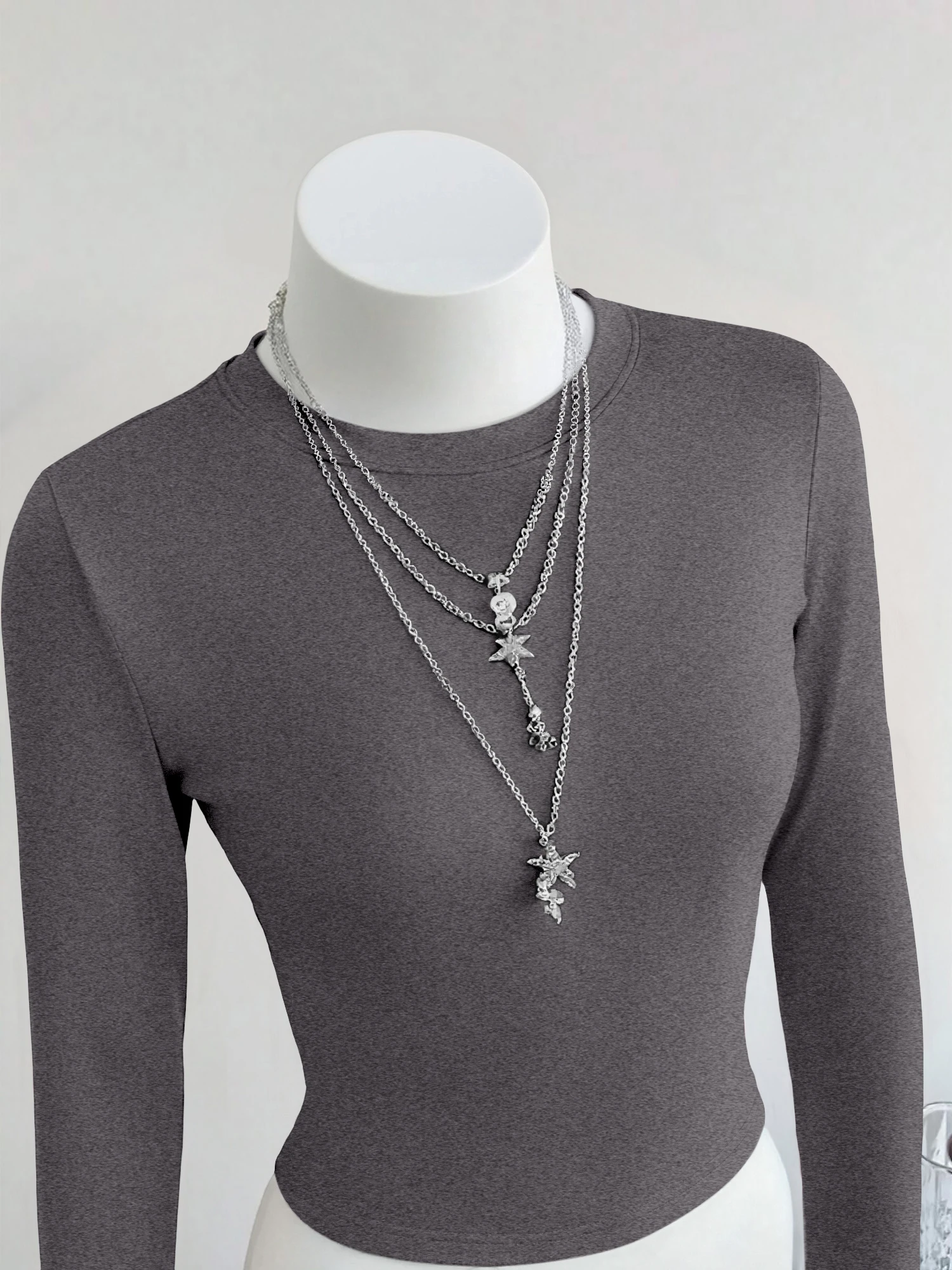 Damen Einfarbiges Rundhals-Langarm-Crop-T-Shirt, Eng Anliegendes Kurzes Oberteil, Lässige Alltagskleidung, Basic-Layering, Streetwear-Bluse – Detail 4