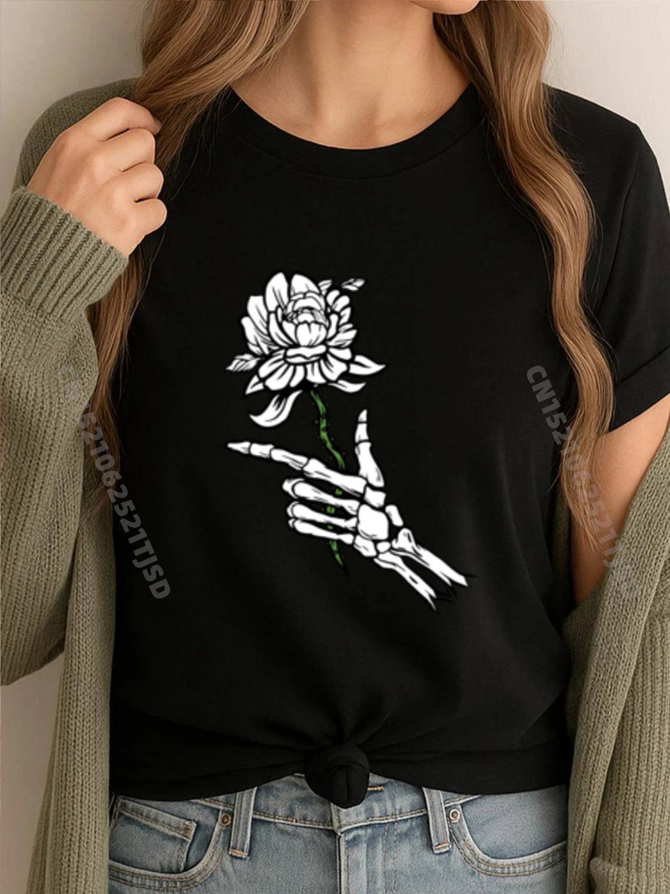 

Скелет руки держит белую розовую графические футболки женская хлопковая футболка Camisetas Hombre Пасхальный день