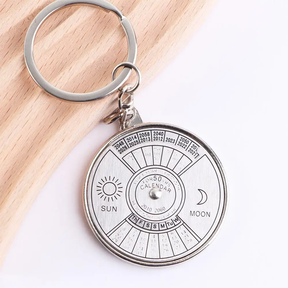 

50 Years Perpetual Calendar Keychain Silver Alloy Keyring Key Decoration 8OU9 Car Keychain Car Interior Decor