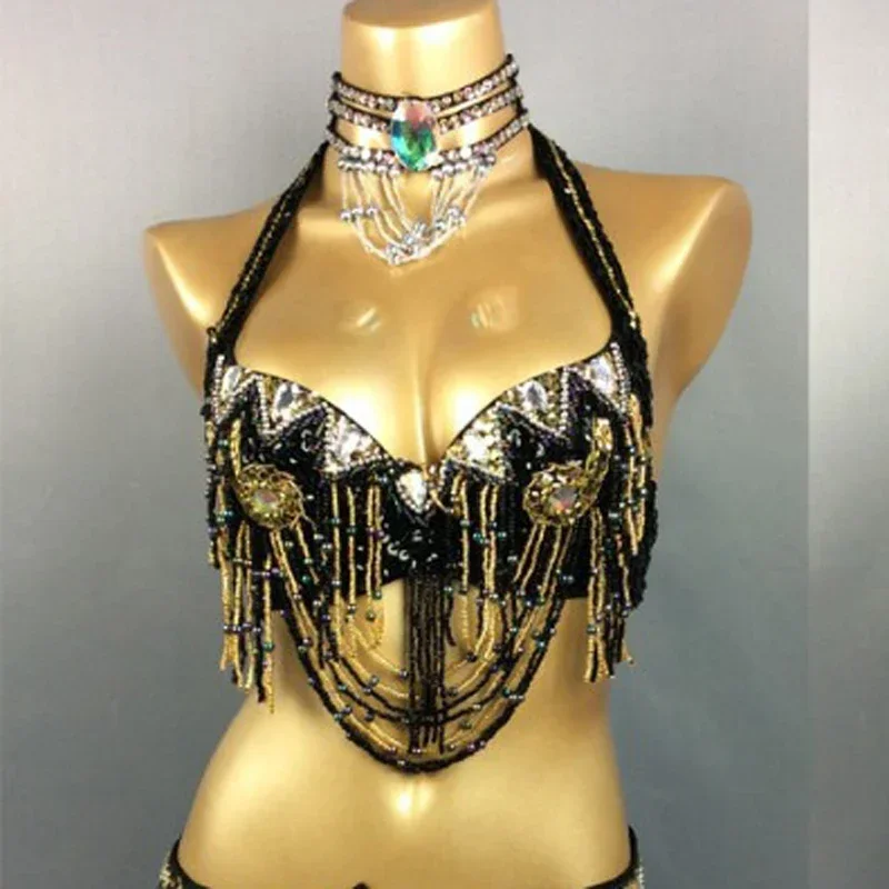 

New Sexy Belly Dance Costume For Women Beaded Sequin Bras Belly Dancing Clothes Dance Wear Sexy Night Club Bellydance BRA TOPS