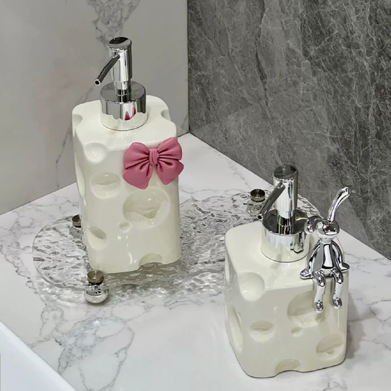 Cheese Ceramic Soap Bottle Bathroom Accessories Shampoo Bottle Portable Press Sub-bottle Nordic Home Decoration Soap Dispenser