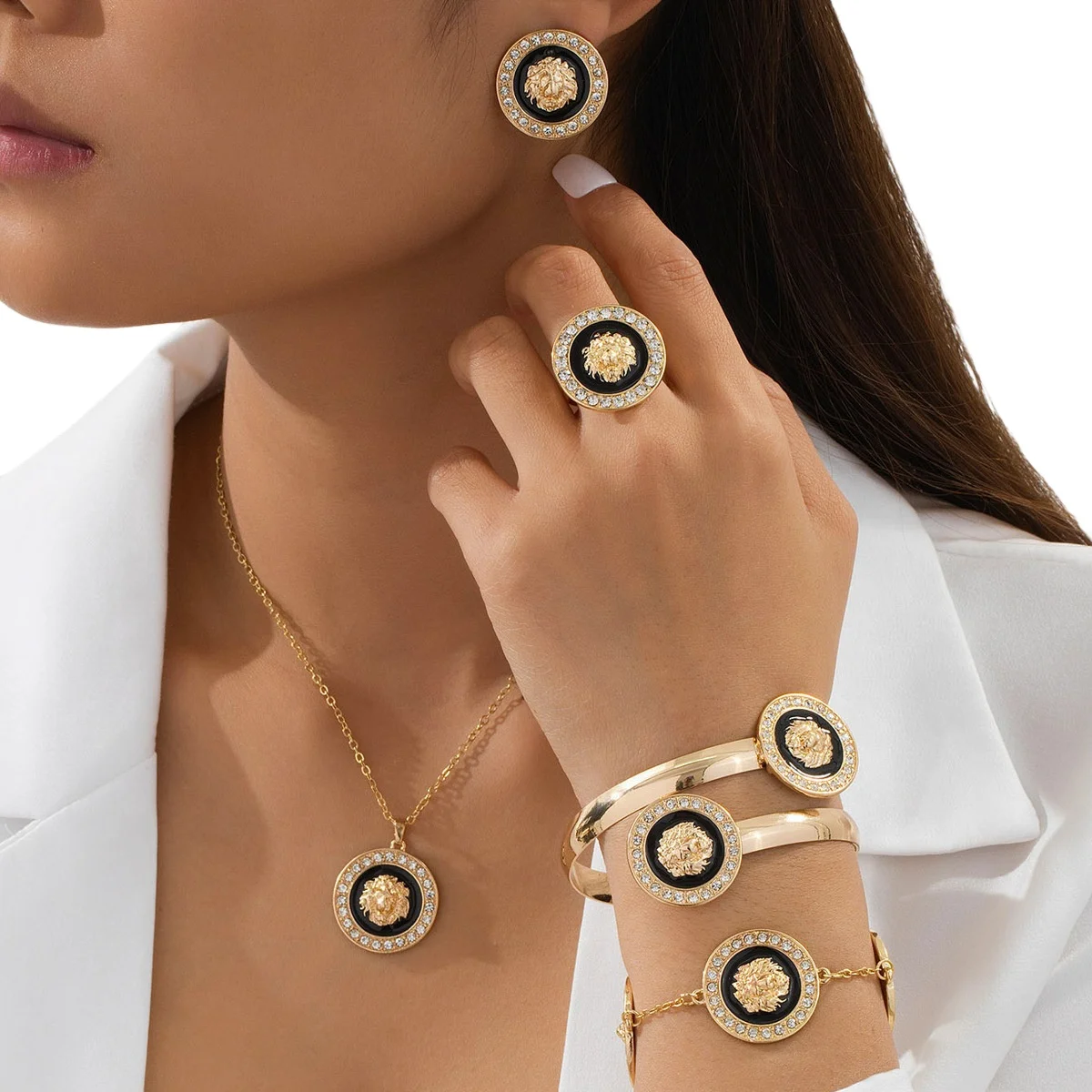 

Jewelry Set for Women Gold-Plated Lion Head Zircon Dripping Oil Animal Pendant Necklace Bangles Chain Bracelet Earring Ring
