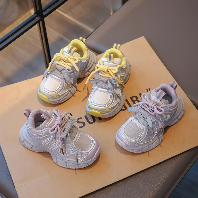 

2026 Spring and Autumn Children's Shoes for Boys and Girls Fashion Versatile Thick soled Casual Shoes Comfortable Sports Shoes