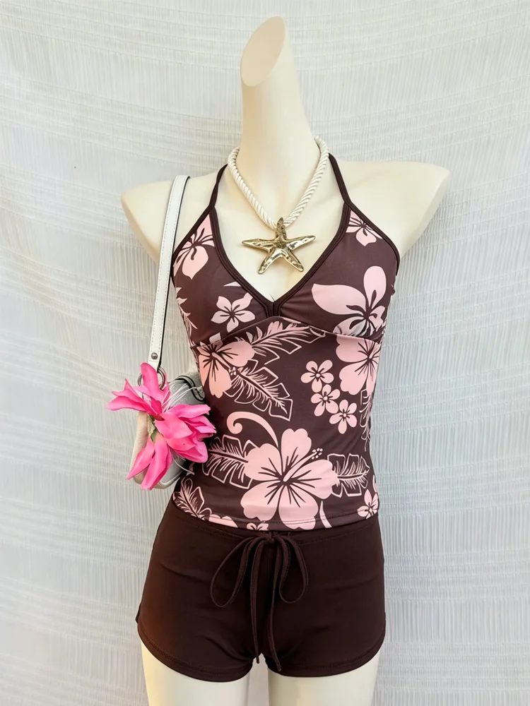 

Summer 2026 Hibiscus Print Tankini Set Women Cross Back Halter Top & Drawstring Shorts Beachwear Bathing Suit