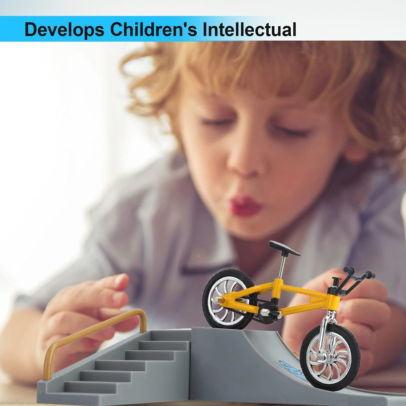 トレーニングスケートパークキット、2つのバイク、2つのフィンガースケートボード、2つのキャスターボード交換用ホイール