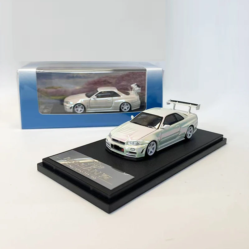 

Модель Fuji 1:64, модель автомобиля с яркостью, цвет черный, R34 Nismo Z-Tune, высокие крылья, хром, белый жемчуг
