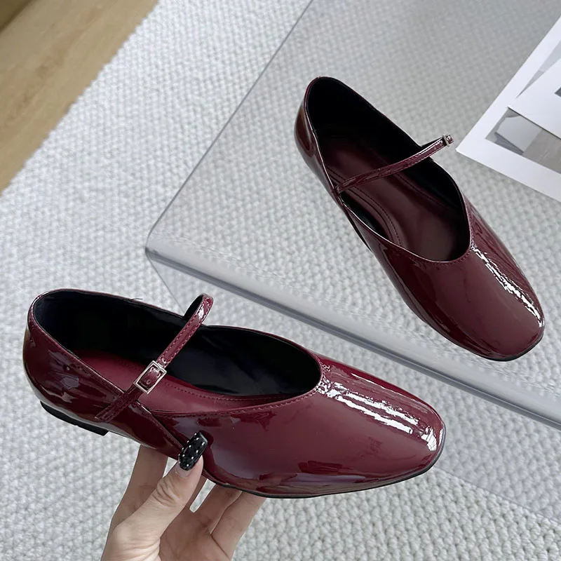 New Female Round Toe Fashion Shallow Buckle Women Flats With Shoes Footwear Wine Red Ladies Flats Mary Janes Designer Shoes