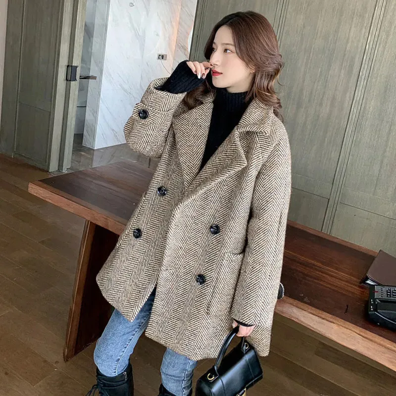 Double-Breasted Thick Grid Pattern Woolen Coat For Women's 2026 Fashion Autumn Winter Jacket Large Size Woolen Blended Outerwear