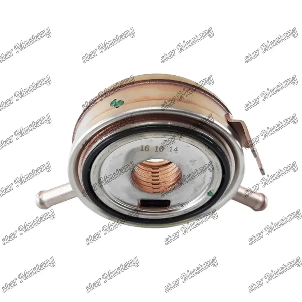 

Масляный радиатор V2003 V2203 V2403 1G730-37010 1E081-37010 Подходит для деталей двигателя Kubota