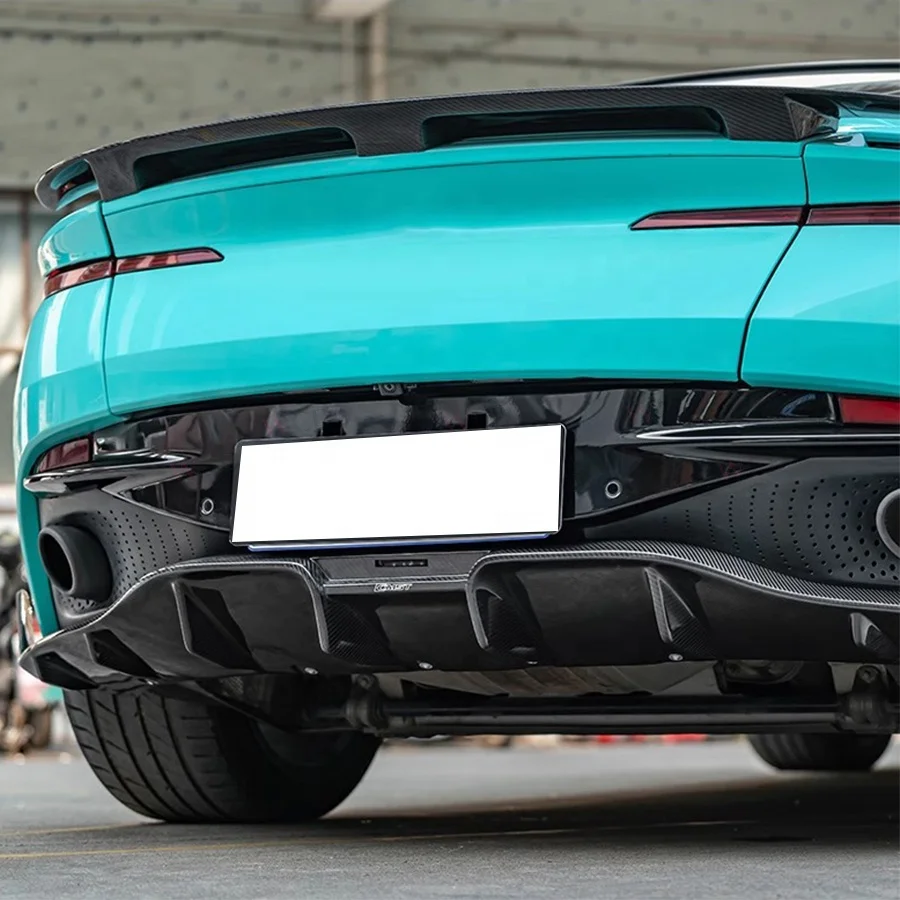 CMS Style Dry Carbon Fiber Rear Spoilers for Aston Martin DB11 Rear Trunk Lid Boot Tail Lip Spoiler Wing Body Kit
