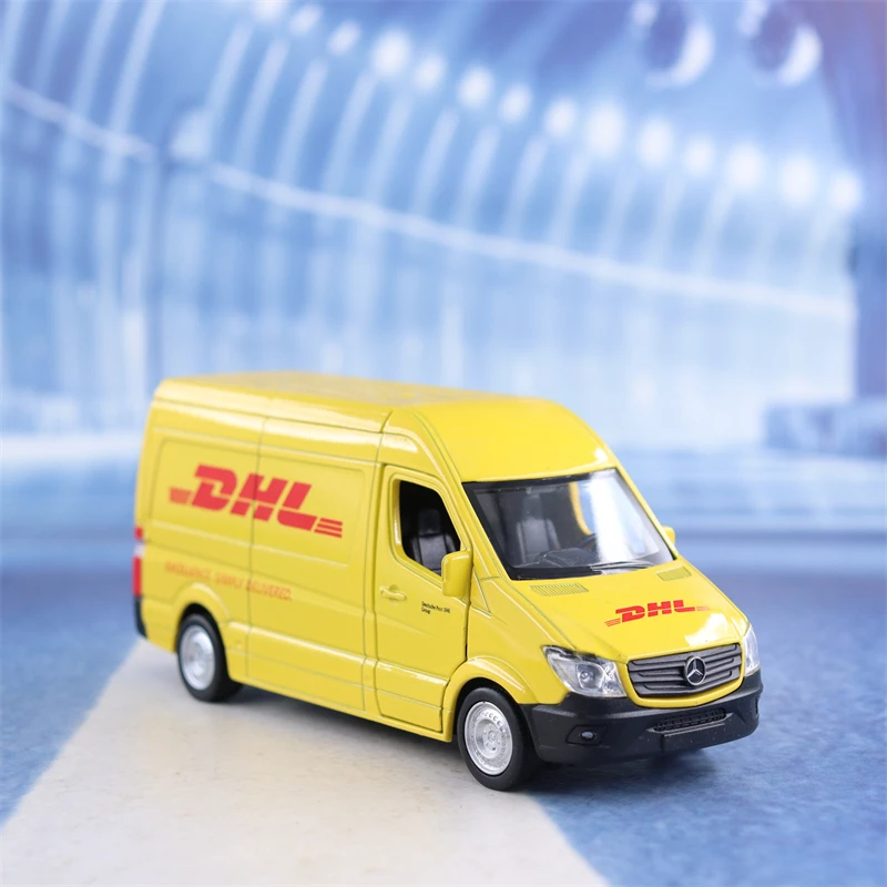 1:36 Mercedes Benz Sprinter DHL Van High Simulation Diecast Car Metal Alloy Model Car Children\'s toys collection gifts X31